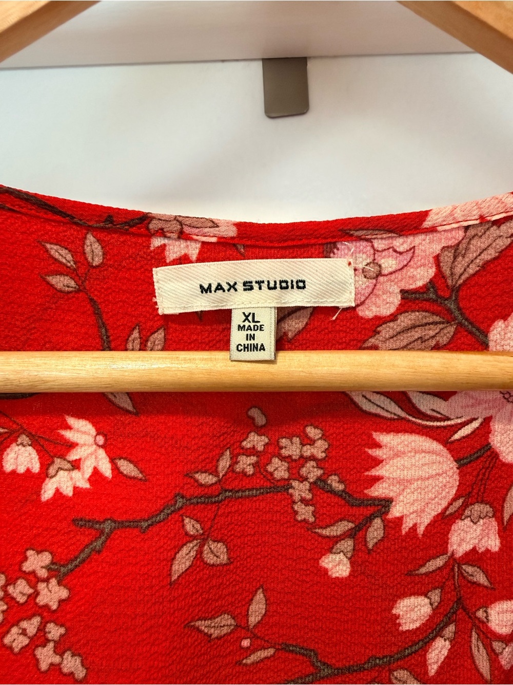 Max Studio Red Floral Wrap Dress - Picture 3 of 5